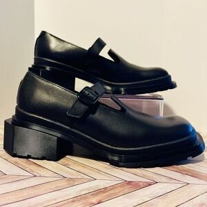 Dr. Martens Maybole MJ Mary Jane Women's 8 Black Shoes Square Toe
